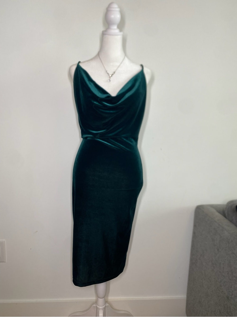 Windsor Emerald Green Velvet Cowl Neck Midi Dress CB278